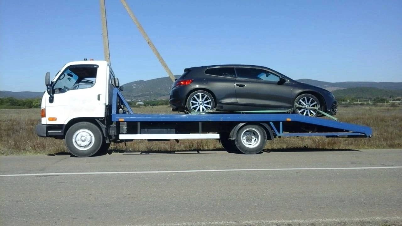 Эвакуация легкового автомобиля